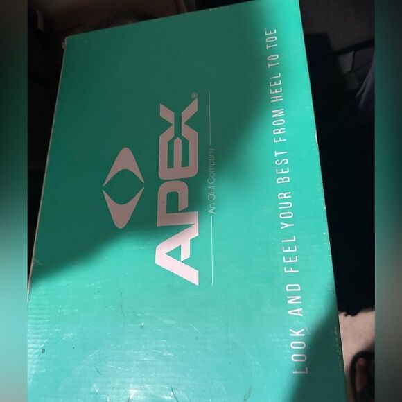 APEX LEGENDS Men's Biomechanical Single Strap Oxford Sneaker - Picture 8 of 9